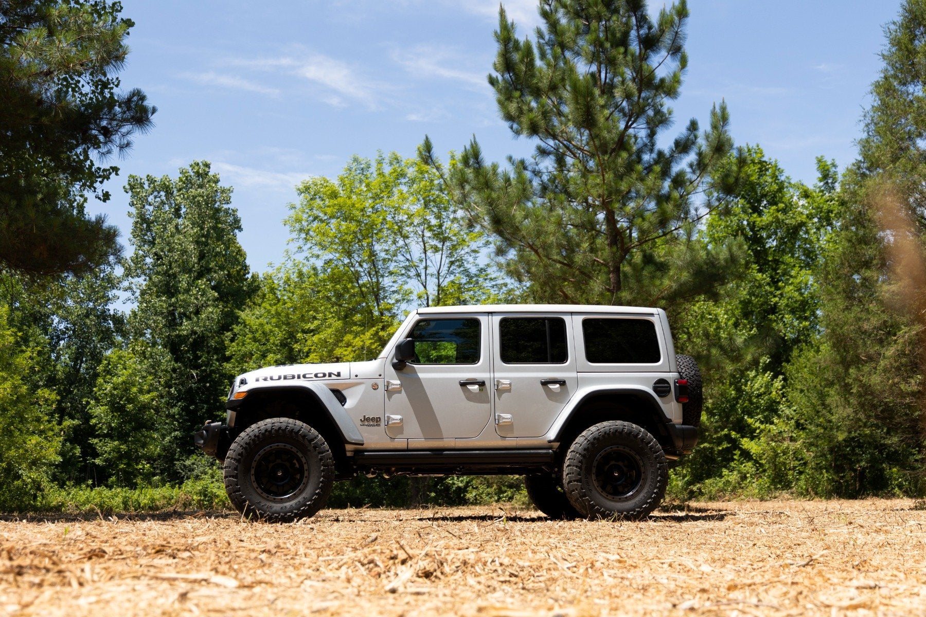 Rough Country 3.5" Lift Kit C/A Drop for Jeep Wrangler JL 4DR 392 18-25 60600