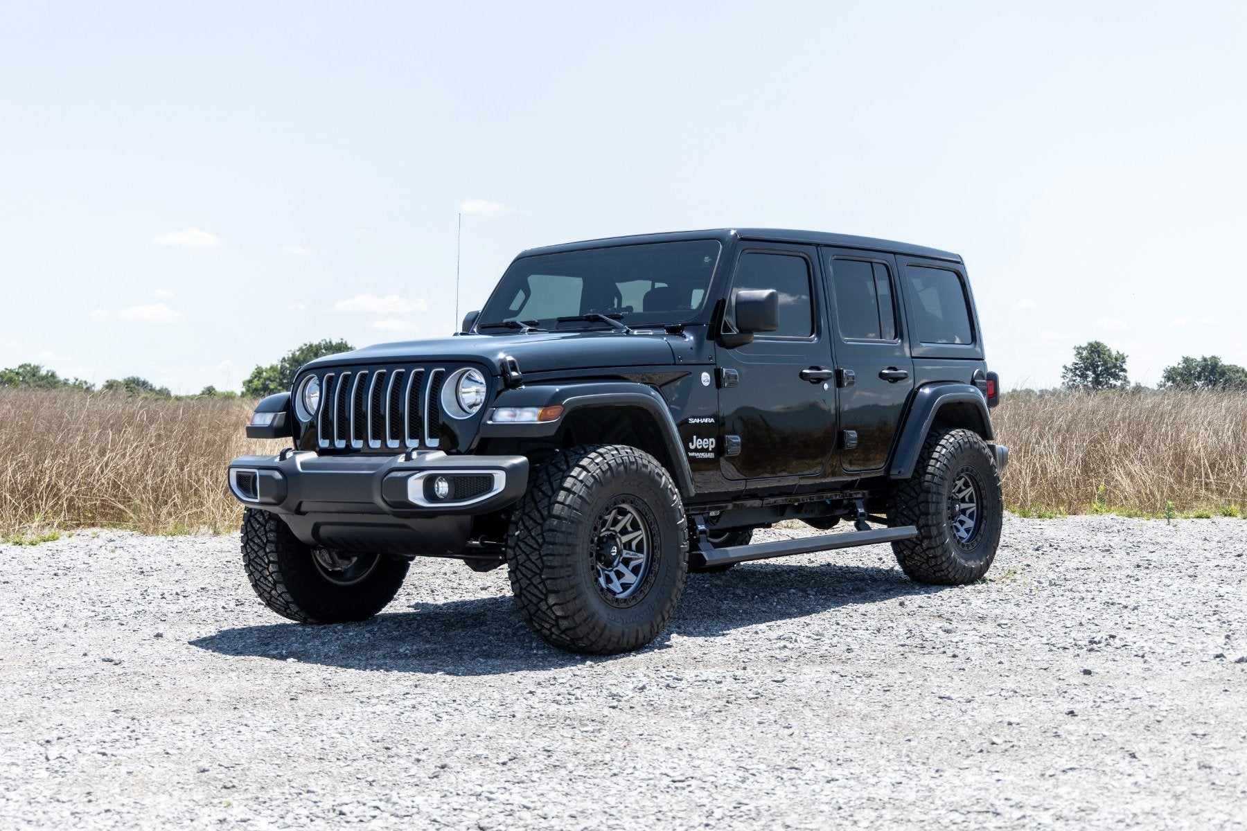 Rough Country 2.5" Lift Kit Coils M1R for Jeep Wrangler Unlimited 4WD 24-25 79344
