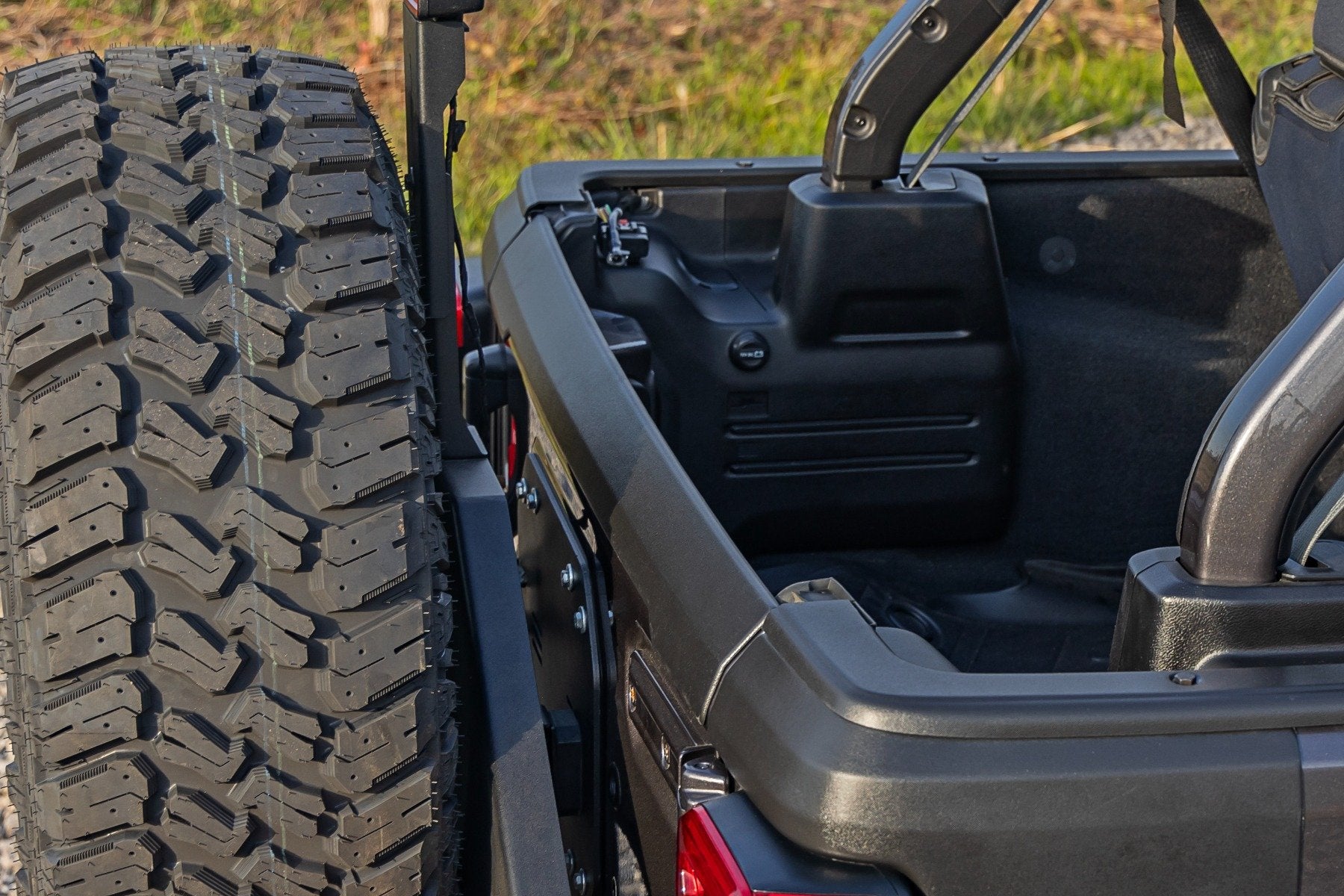 Trail Cladding Tailgate Protector Jeep Wrangler JL/JLU 18-24 TC73262