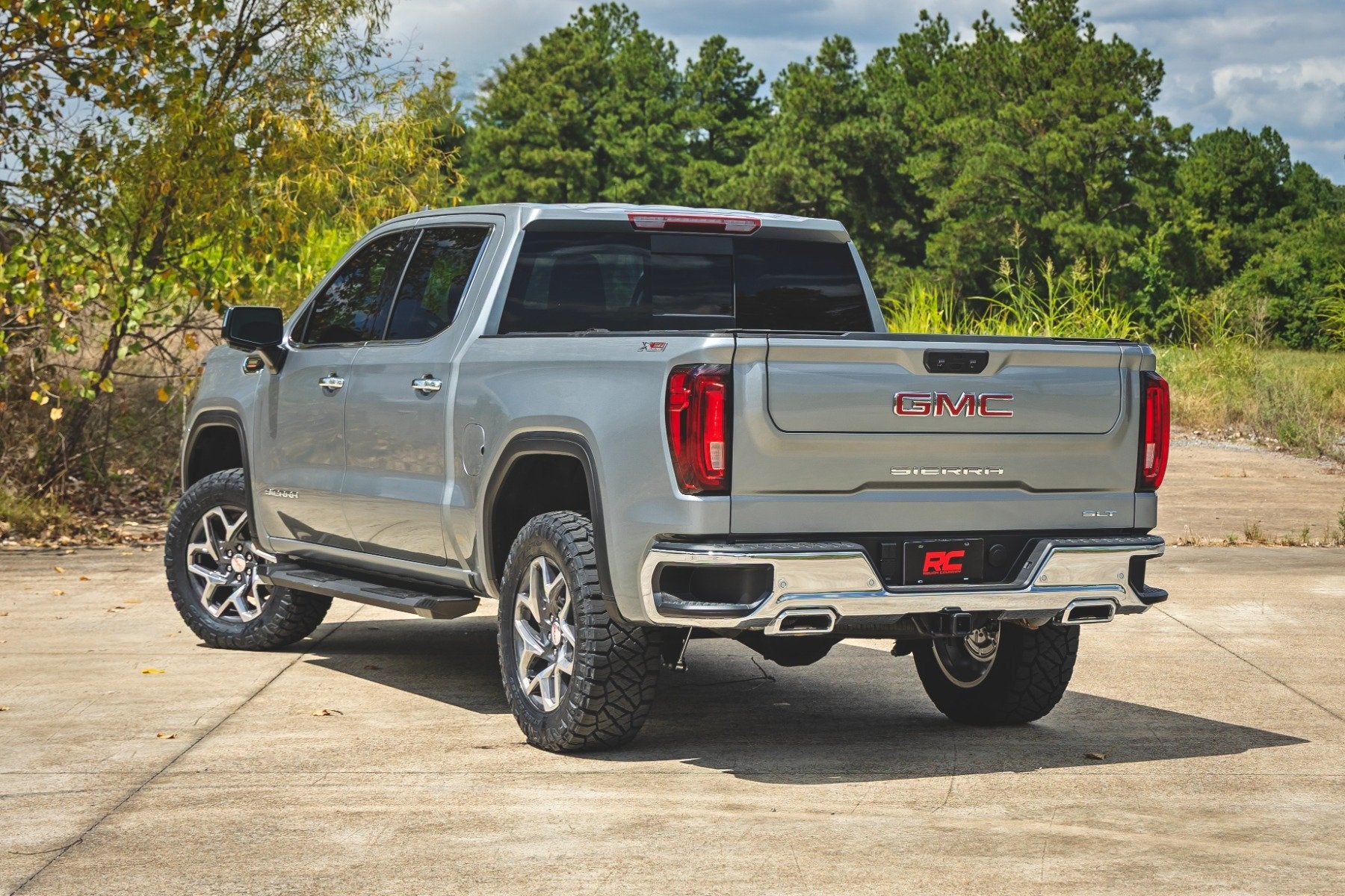 Rough Country 3.5" Lift Kit | Mono Leaf Rear | GMC Sierra 1500 2025 28830A