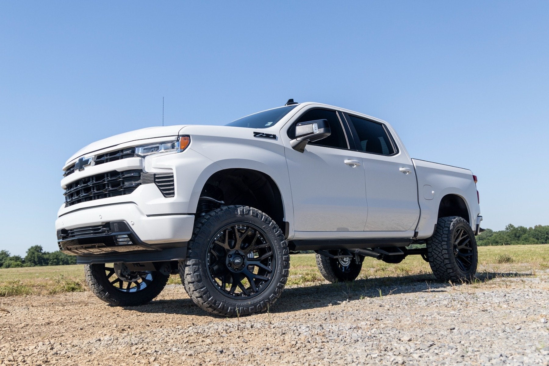 Rough Country 6" Lift Kit | Mono Leaf Rear | M1 Struts/M1 | Chevy Silverado 1500 (25-26)