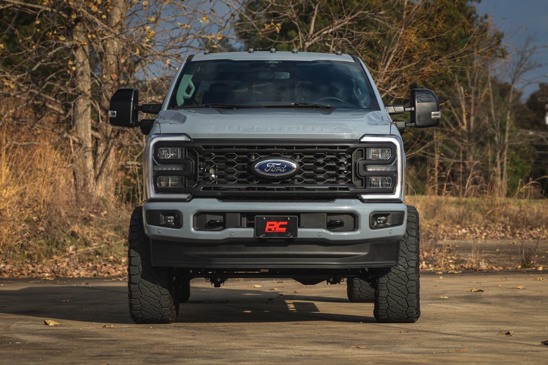 Rough Country 4.5" Lift Kit M1 Diesel for Ford F-250/F-350 Super Duty 4WD 23-26 400140