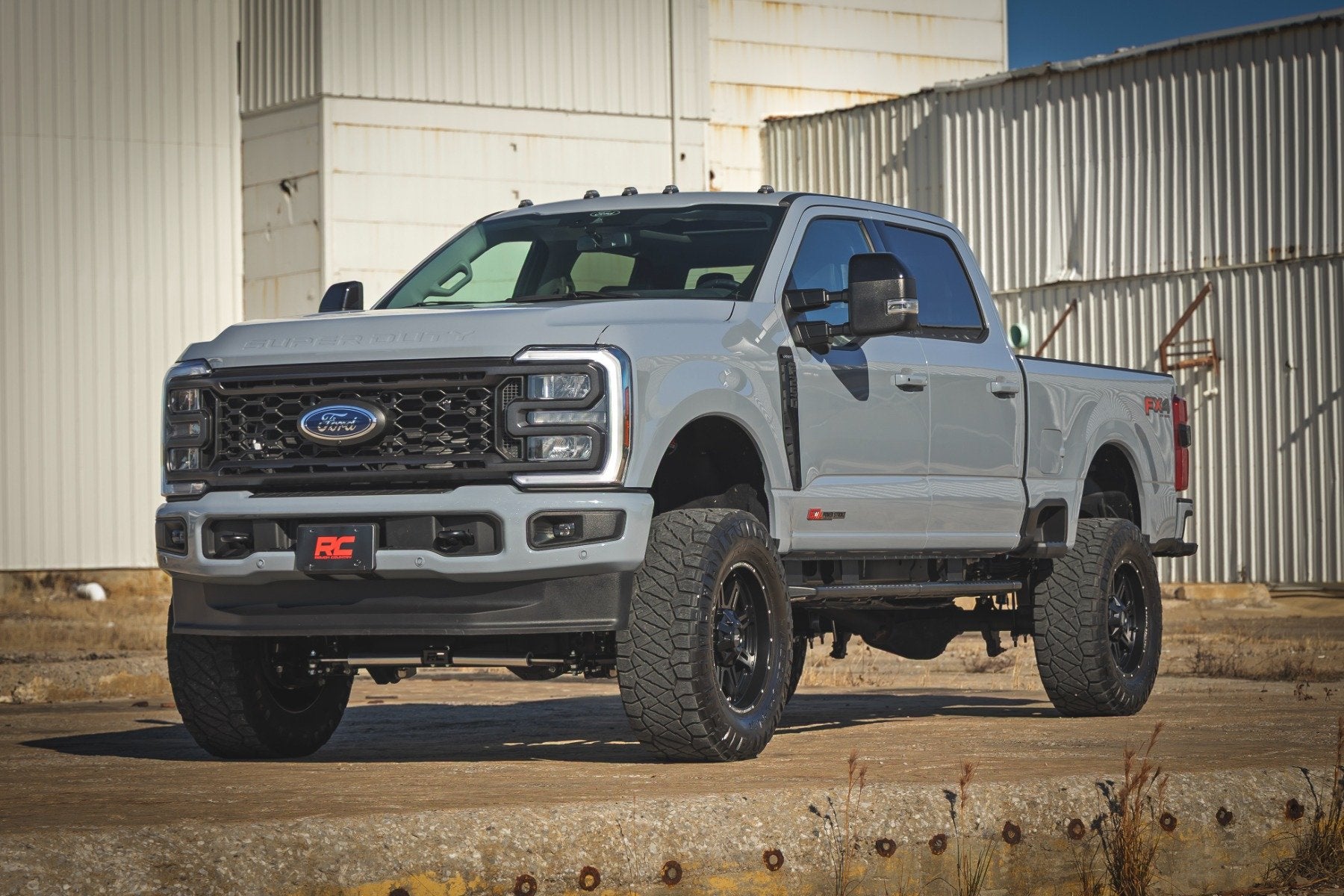 Rough Country 6" Lift | C/O V2 | for Ford F250/F350 Super Duty 4WD (2023-2025) 400258