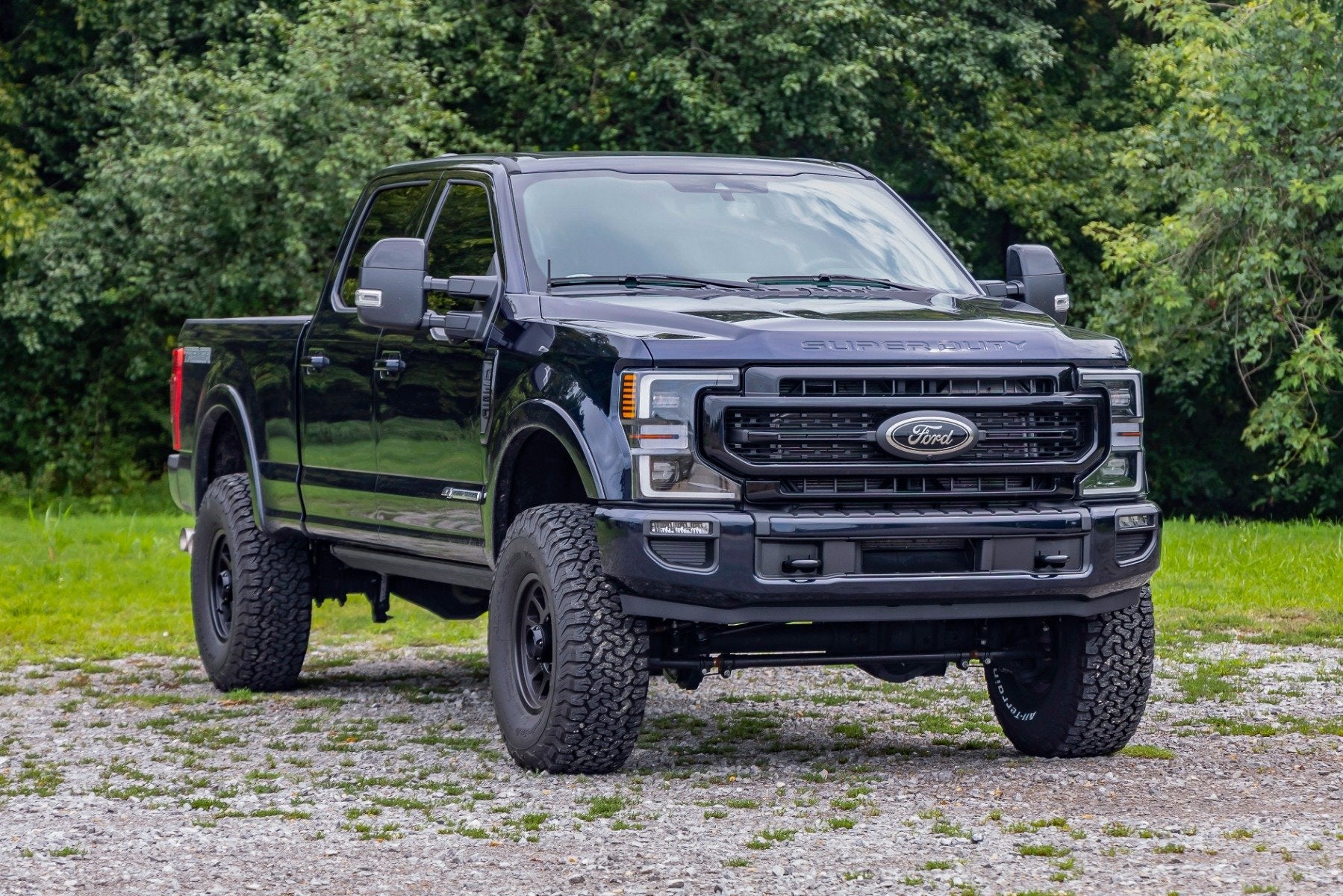 Rough Country 3 Inch Lift Kit Tremor N3 for Ford F250/F350 SuperDuty 4wd 19-22 41330