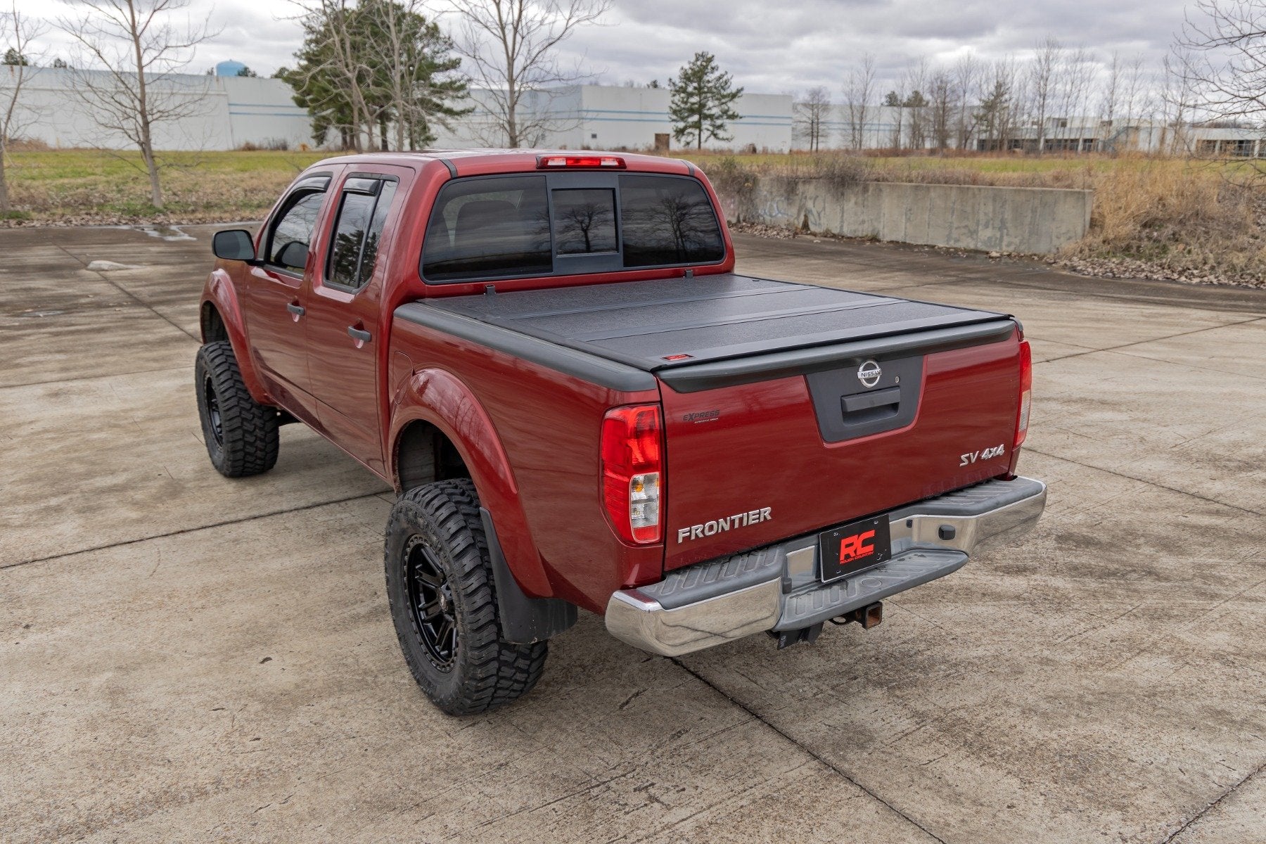 Rough Country Low Profile Bed Cover 5' Bed Cargo Mgmt for Nissan Frontier 05-21 47520501B