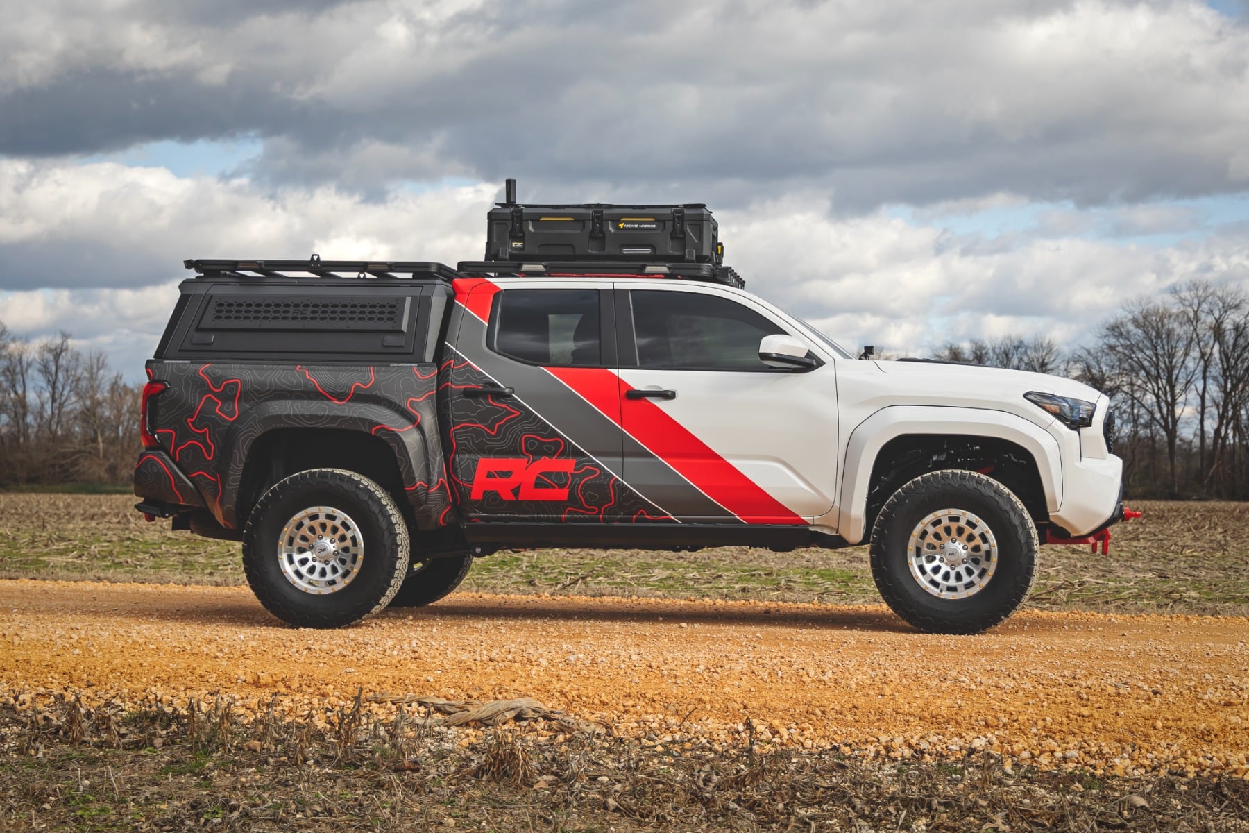 Rough Country Roof Rack | Bed Cap | for Toyota Tacoma 2WD/4WD (2024-2026) 88209
