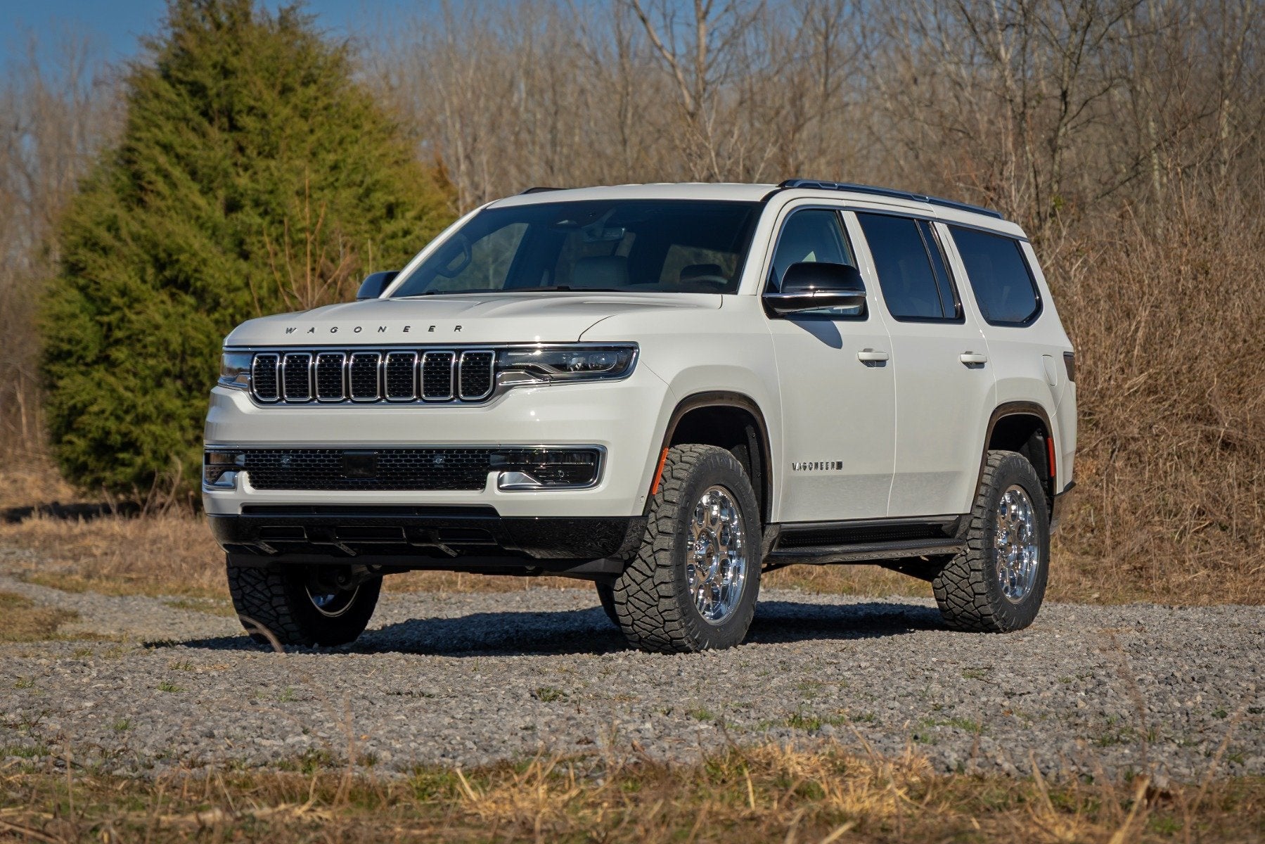 Rough Country 3" Lift Kit for Jeep Wagoneer 4WD (2022-2025) 60800RED