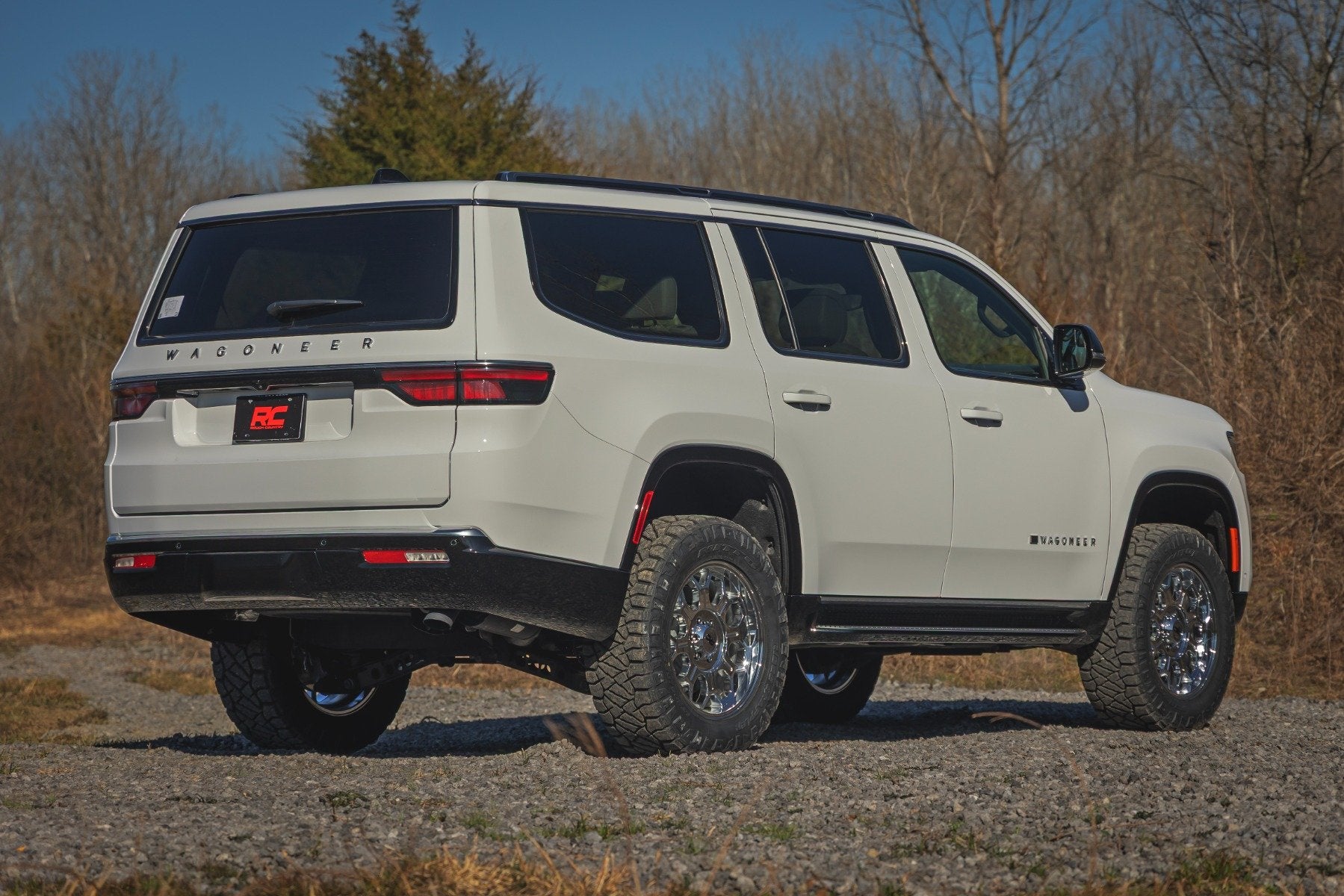 Rough Country 3" Lift Kit for Jeep Wagoneer 4WD (2022-2025) 60800RED