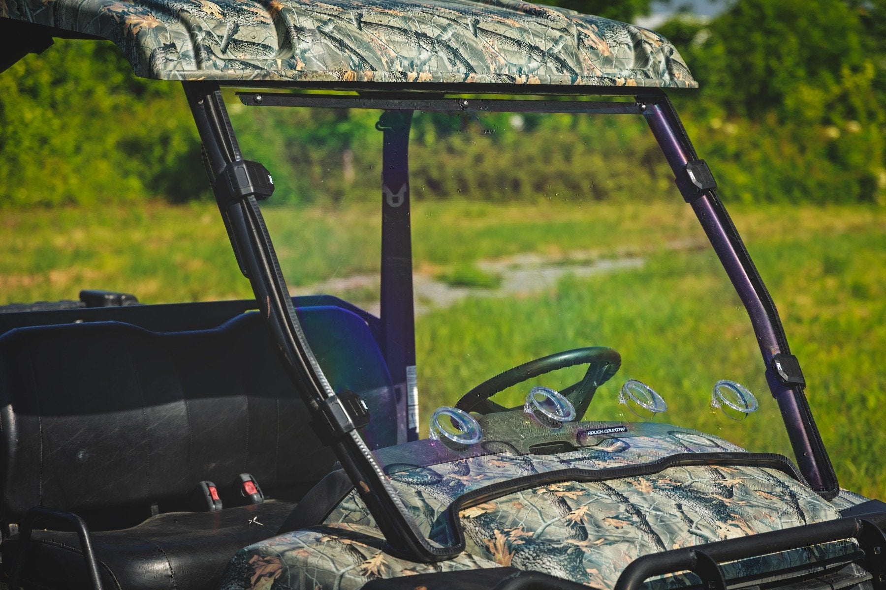 Rough Country Vented Full Windshield Scratch Resistant John Deere Gator XUV 825 98222270