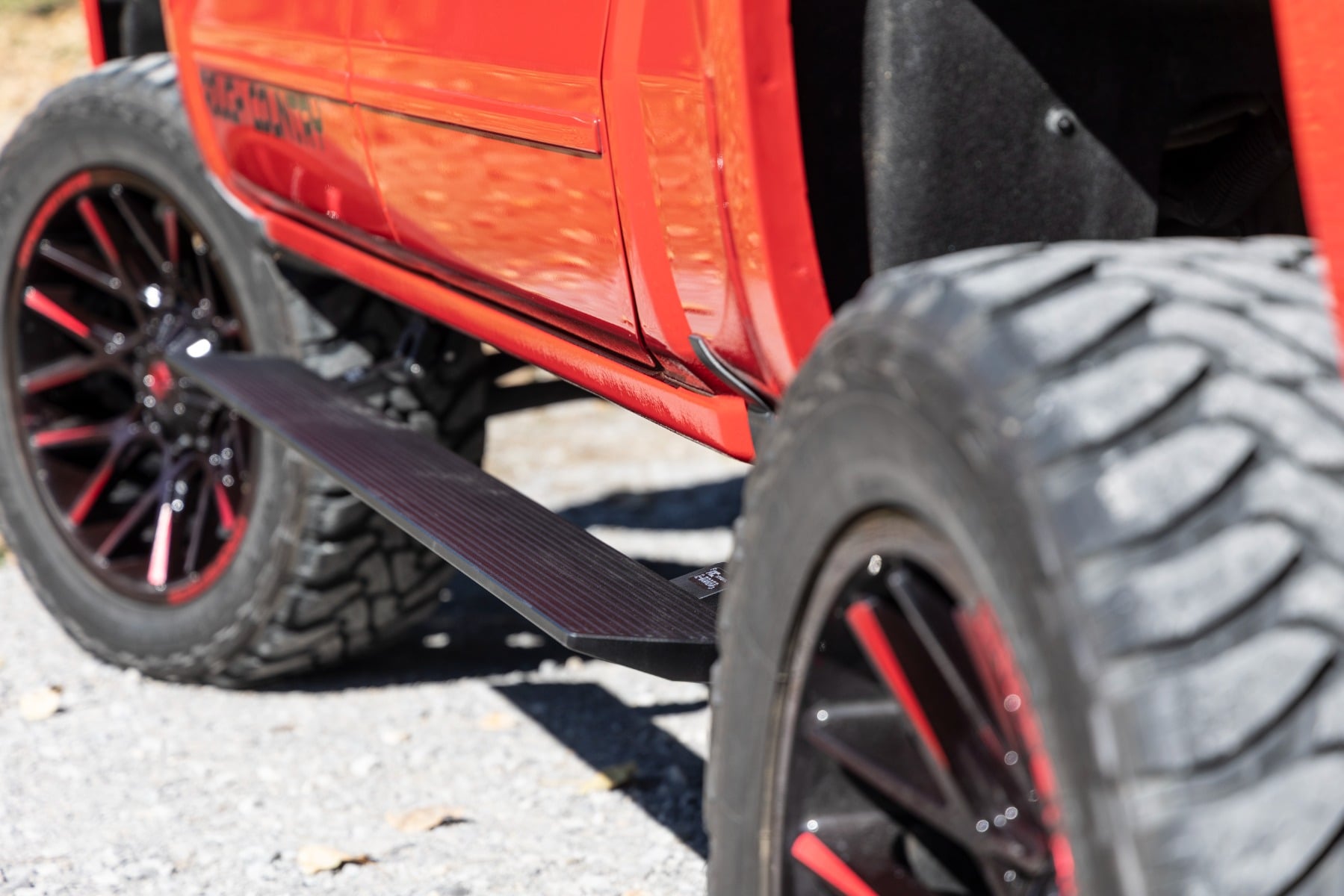 Rough Country Power Running Boards Crew Cab Chevy/GMC 1500/2500HD/3500HD PSR50718