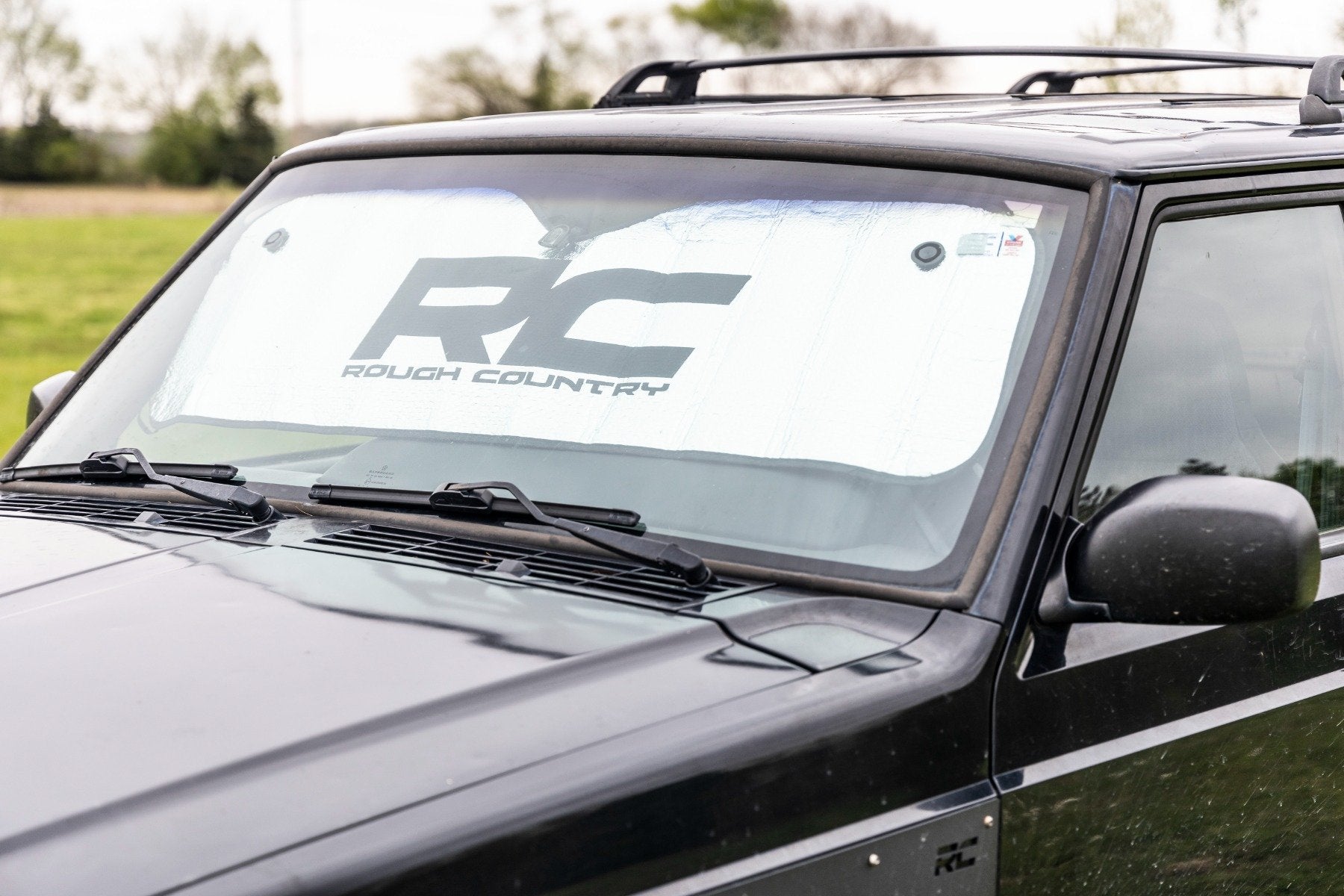 Universal Jeep Reflective Sun Shade Foldable 84103