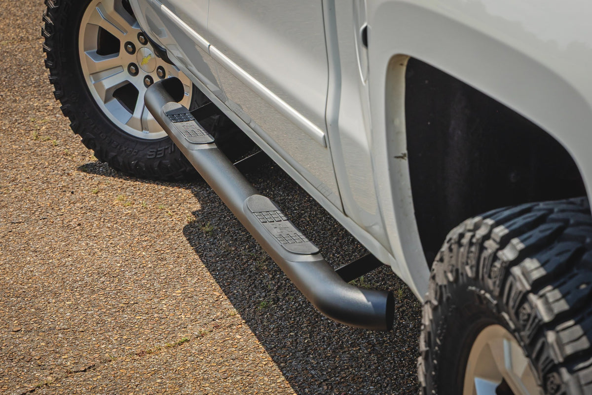 Rough Country Nerf Steps 3" Tube Chevy/GMC 1500/2500HD/3500HD (07-19 & Classic) 43011