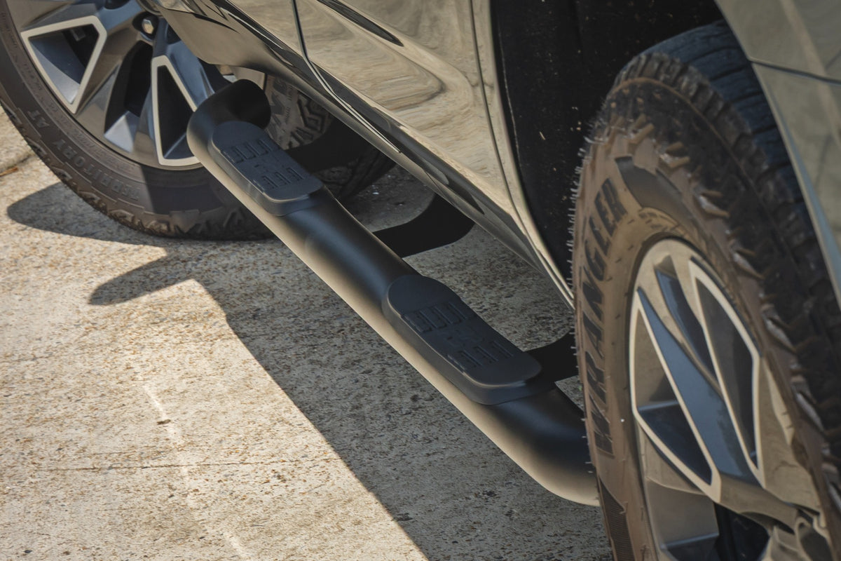 Rough Country Nerf Steps | 3-Inch Tube | Chevy/GMC Tahoe/Yukon (21-26) 43013