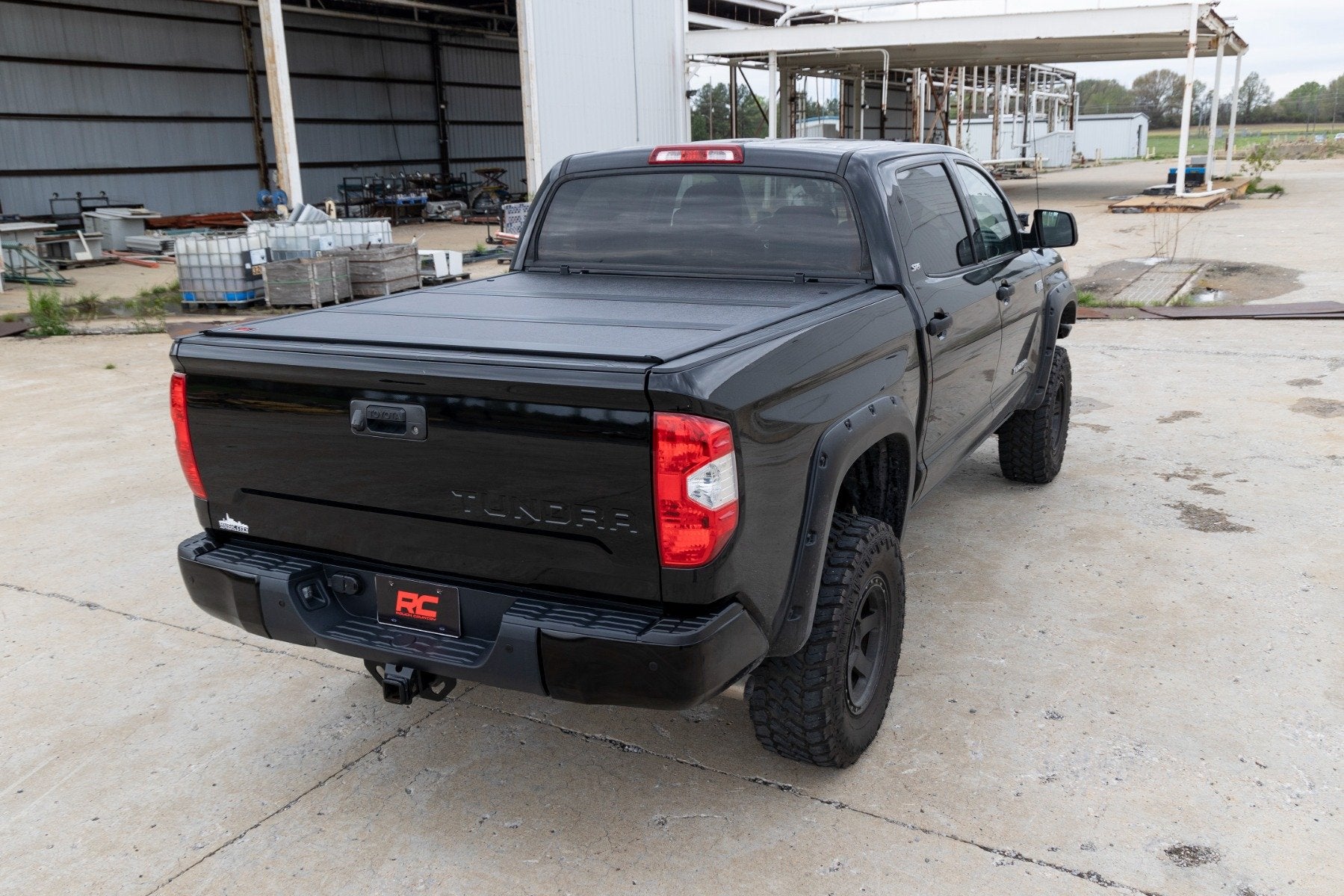 Rough Country Hard Low Profile Bed Cover Toyota Tundra 2007-2021 47414550B