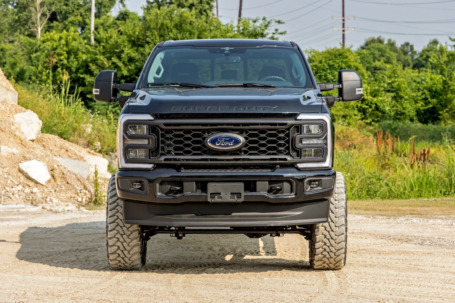 Rough Country 6" Lift Kit OVLDS D/S M1 for Ford F250/F350 23-25 Super Duty 44141