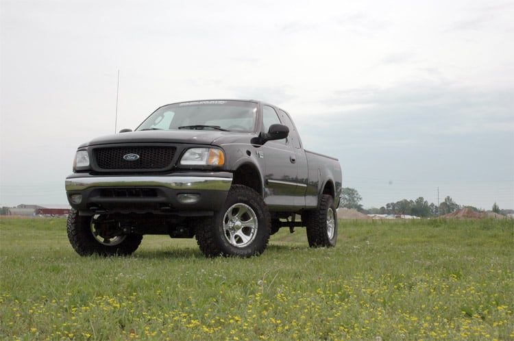 Rough Country 5in Suspension Lift Kit fits Ford F150 1997-2003 4wd 476.20