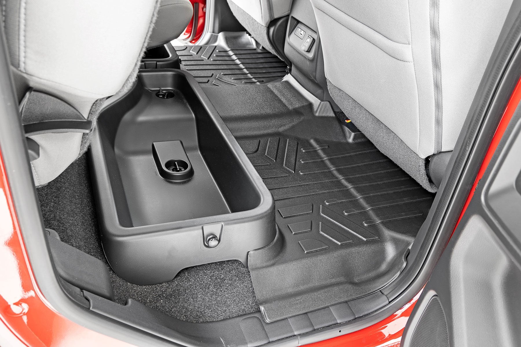 Rough Country Floor Mats FR & RR Crew Cab for Nissan Frontier 2WD/4wd 2022 M-80515