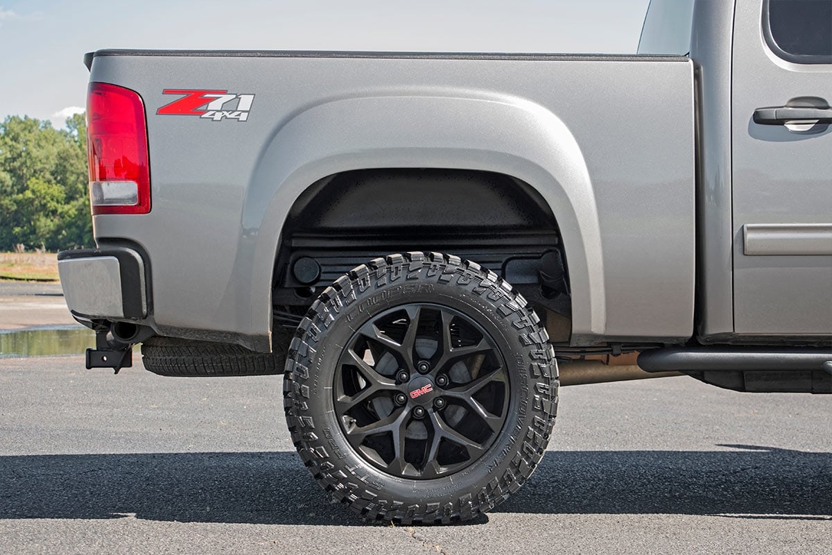 Rough Country 3in GM Body Lift Kit 07-13 Silverado/Sierra 1500 702 RC702