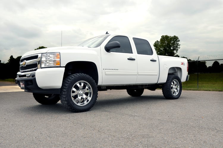 Rough Country 4.75" Lift Kit Combo Chevy/GMC 1500 07-13 257.20RED
