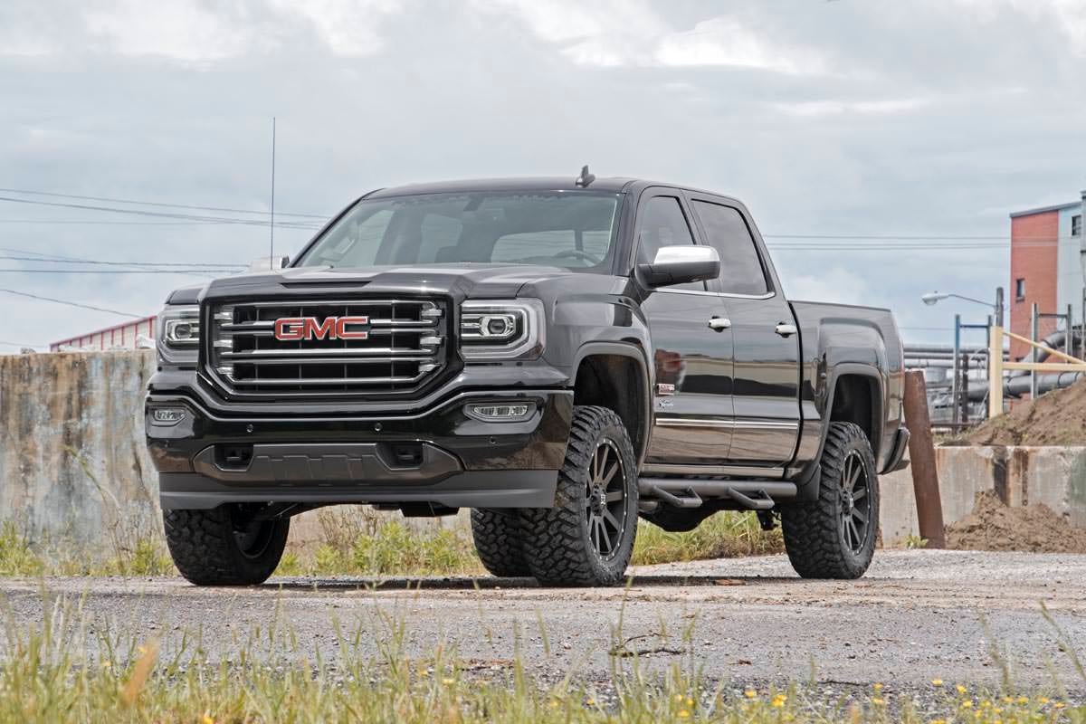 Rough Country 3.5in GM Lift Kit w/Forged Upper Control Arms 07-16 1500 PU 4wd 19431A