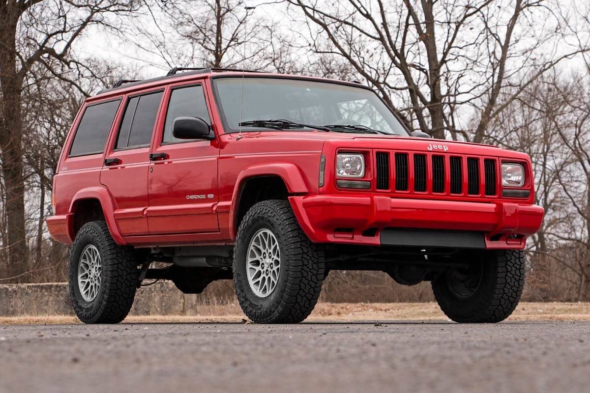 Rough Country 3" Lift Kit SII RR AAL M1 Shocks For Jeep Cherokee XJ 84-01 67041