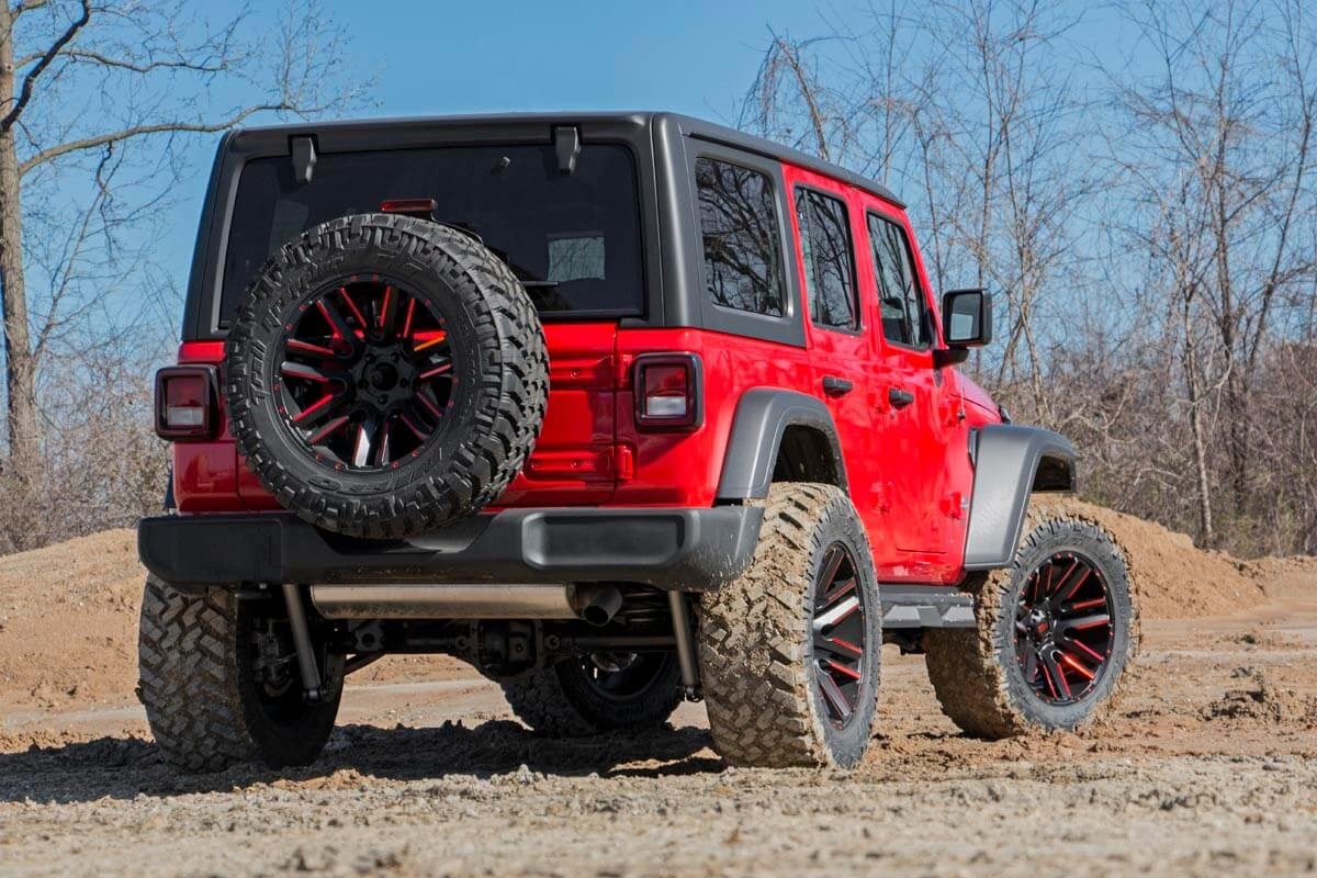 Rough Country 3.5" Lift Kit Stage2 Coils Adj Arms 18-20 for Wrangler JL Rubicon 69131