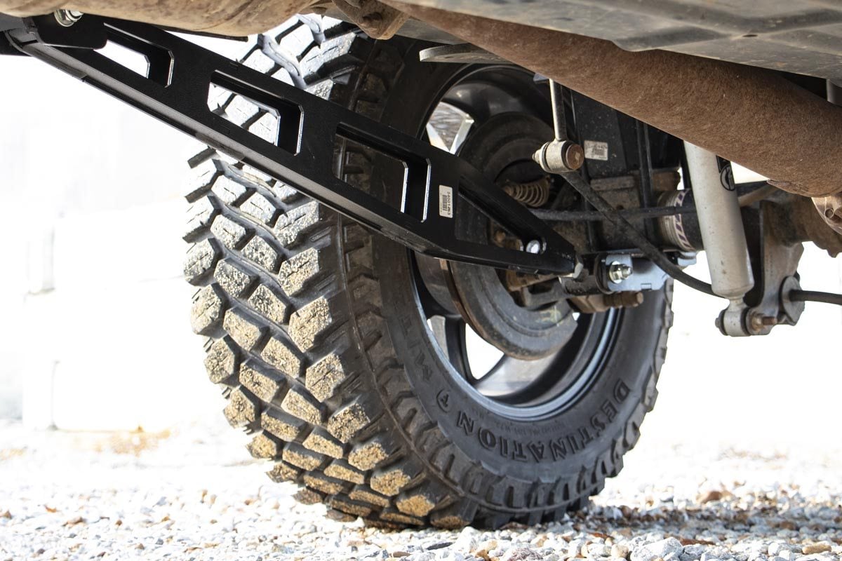 Traction Bar Kit 0-3" Lift 08-16 Ford F-250 4WD 51005