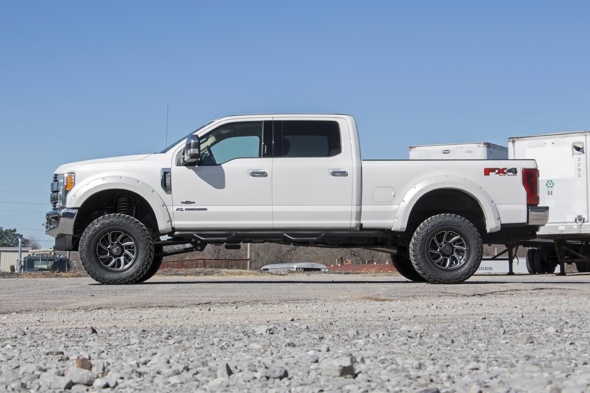 Rough Country 4.5" Lift Kit C/O Vertex for Ford Super Duty 4WD 2017-2022 -55057 55057