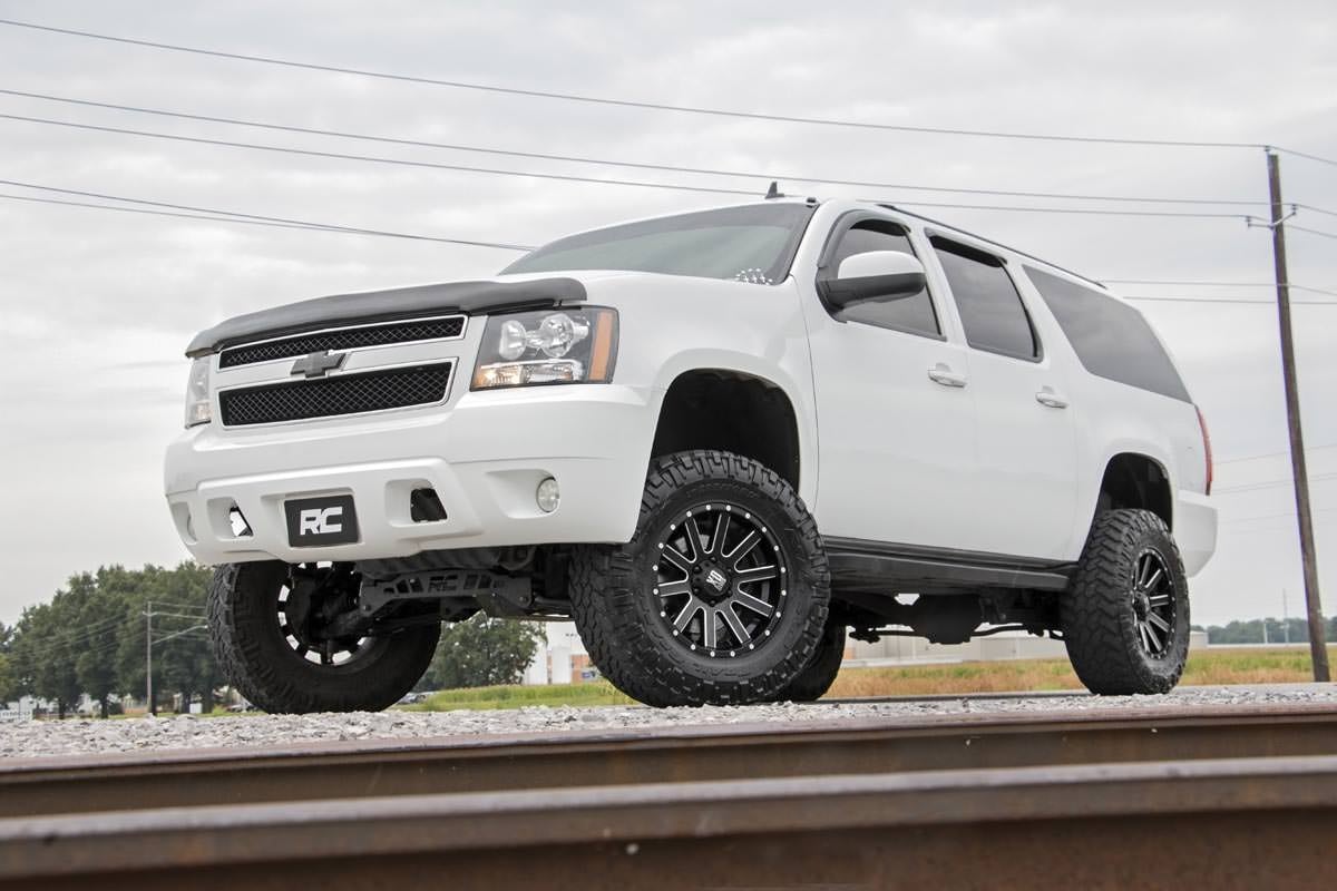 Rough Country 7in GM Suspension Lift Kit (07-13 Sub./Yukon XL) 28700A