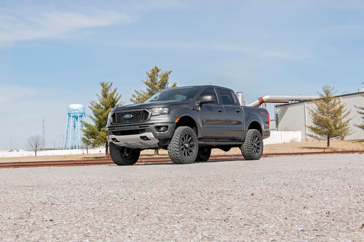 Rough Country 3.5 Inch Lift Kit N3 w/Steel Knuckle for Ford Ranger 4wd 19-25 500011