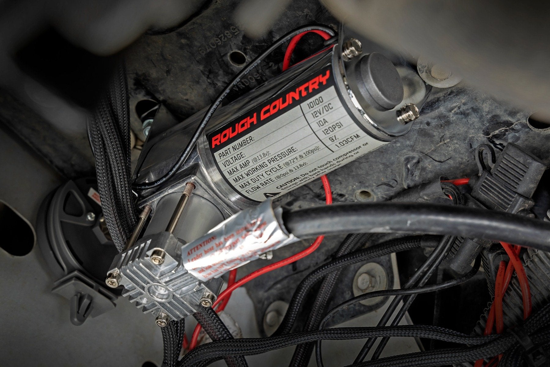 Rough Country Air Compressor Kit w/Gauge Onboard Air w/Gauge Universal 10100