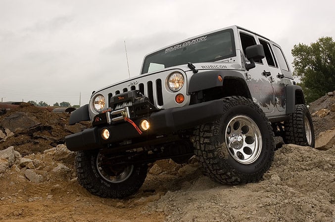 Rough Country 4in Suspension Lift Kit For Jeep 07-18 Wrangler JK Unlimited 68130