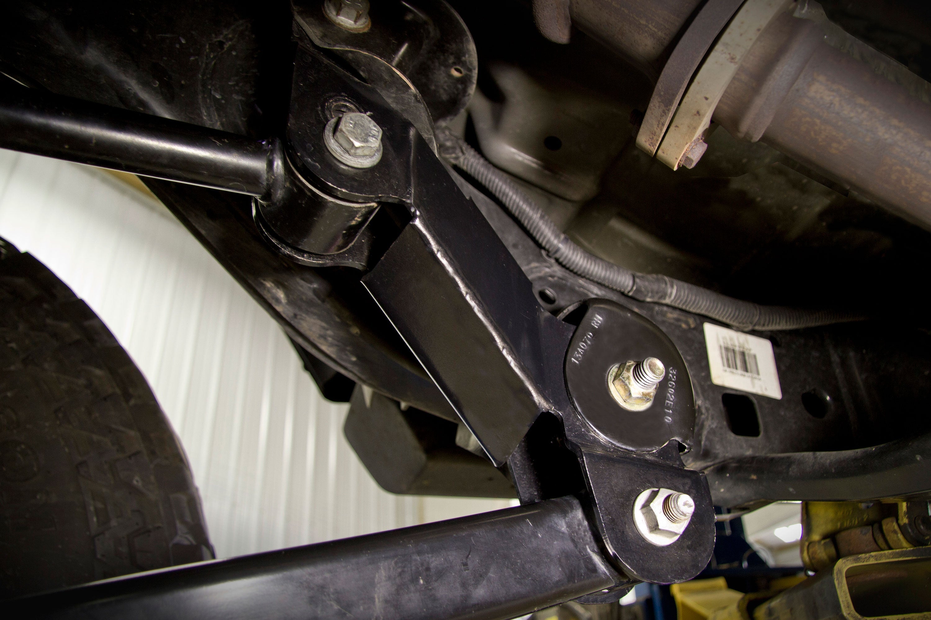 Front Control Arm Correction Brackets | Fits 2"-4.5" Lift | Jeep Wrangler JL and Gladiator JT -2