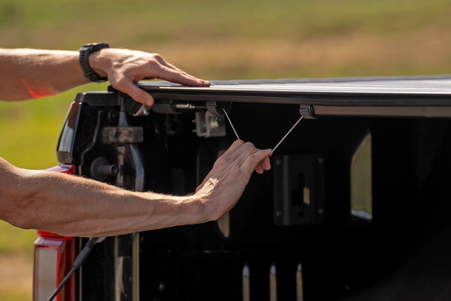 Rough Country Hard Roll Up Cover 6'10" Bed | for Ford F250/F350 SuperDuty 17-24 50517650