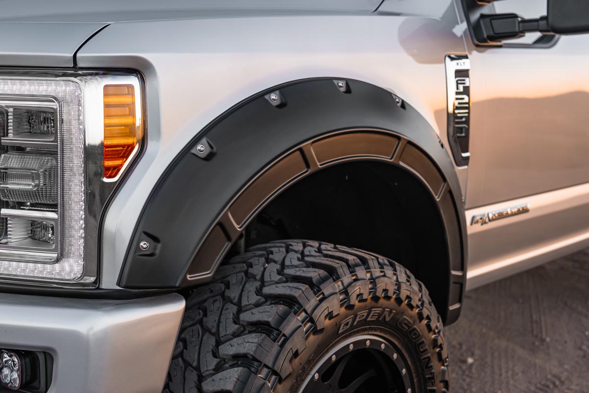 Rough Country Defender Fender Flares G1 Absolute Black for Ford F250/F350 17-22 A-F21112-G1