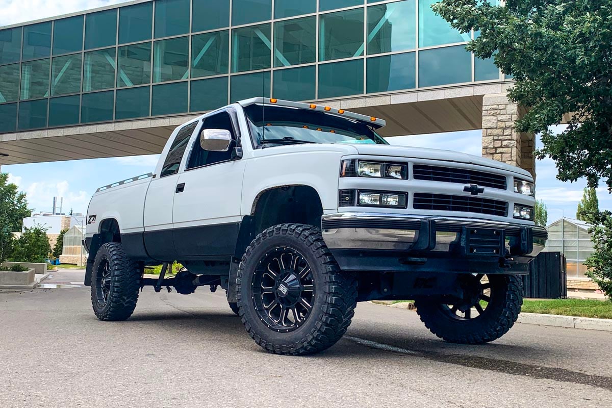 Rough Country 6 Inch Lift Kit V2 Chevy/GMC 1500 Truck/SUV 4wd (1988-1999) 27670