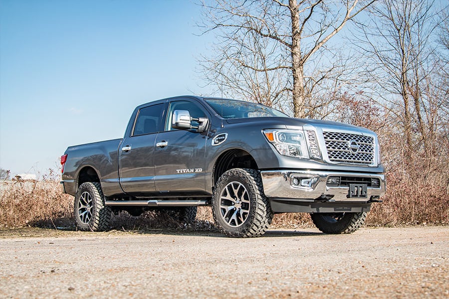 Rough Country 2in Nissan Leveling Lift Kit Red 16-20 Titan XD 2WD/4WD 868RED