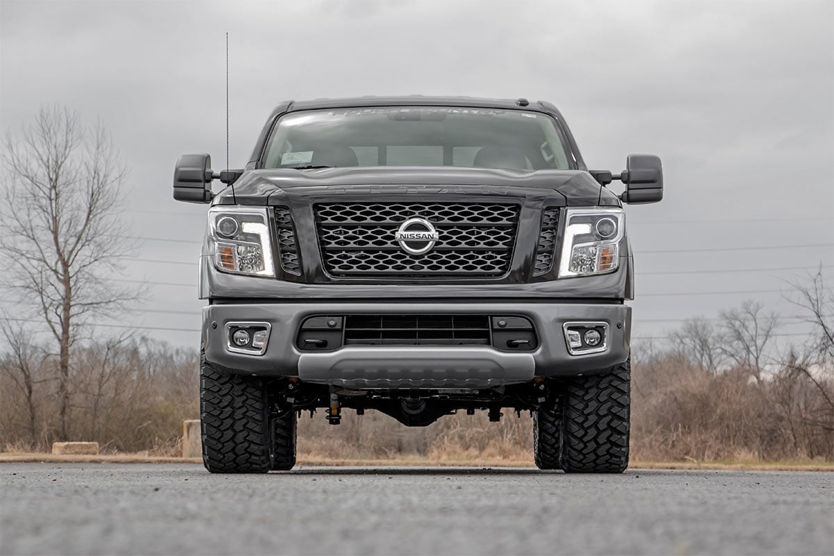 Rough Country 3in Bolt-On Lift Kit Strut Spacers For Nissan 04-21 Titan 83400