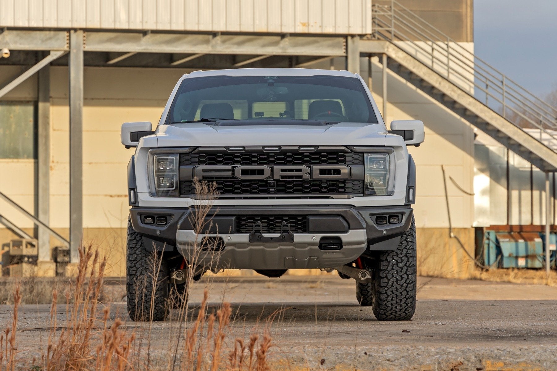 Rough Country 2.5" Lift Kit Ford F-150 Raptor 4WD 21-24 51142