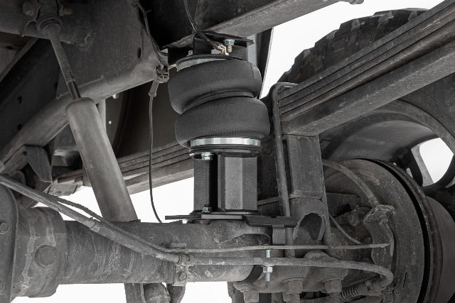 Rough Country Air Spring Over Load kit Chevy/GMC 2500HD 2WD/4wd 01-10 10006