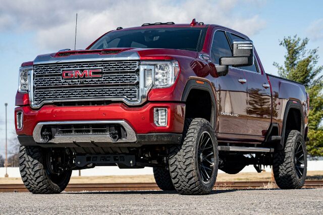 Rough Country 5" Lift Kit NTD M1 Chevy/GMC Silverado Sierra 2500HD 20-22 10240