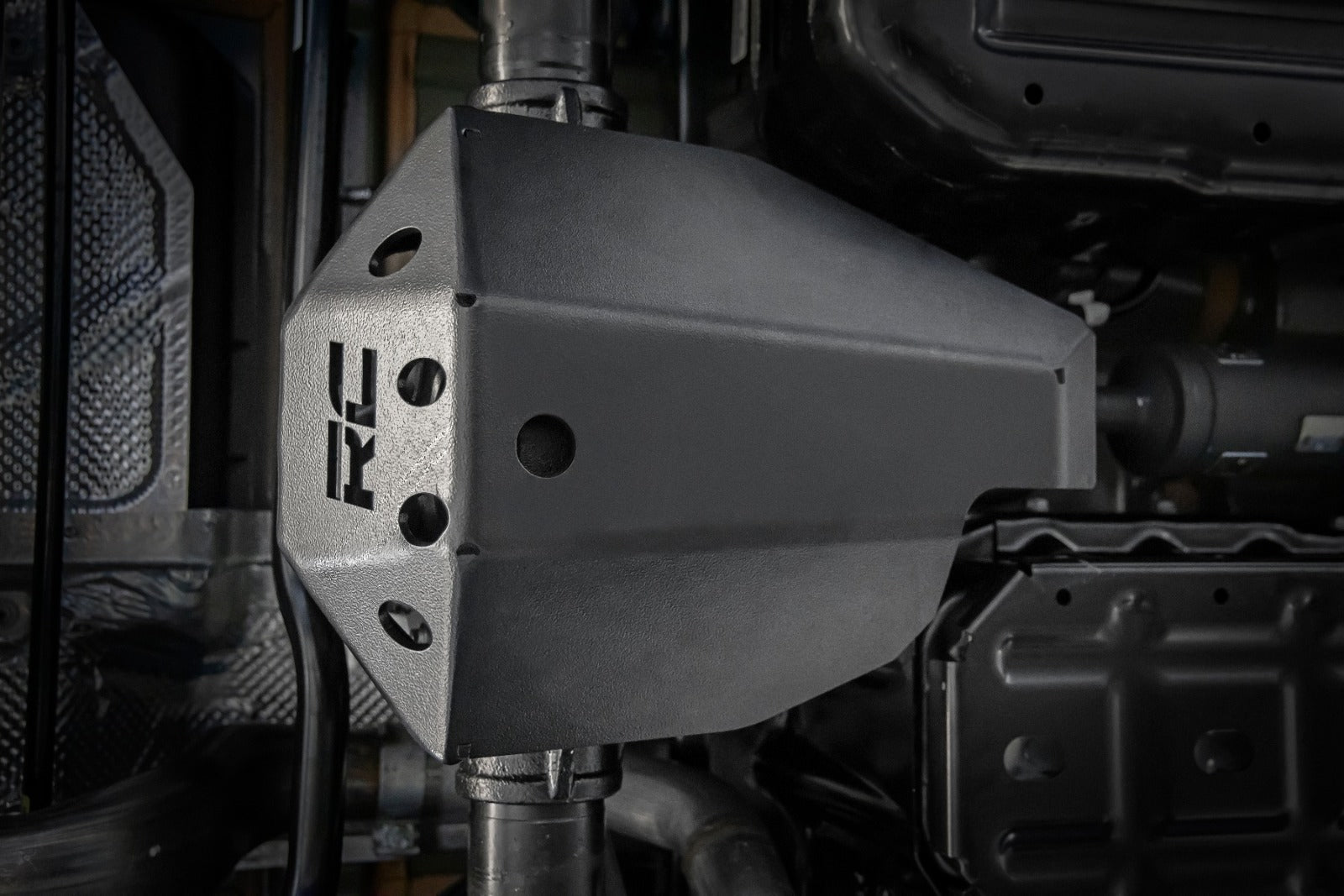 Rough Country Jeep M220 Rear Diff Skid Plate (18-21 Wrangler JL) 10628