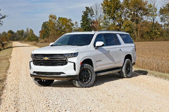 Rough Country 2" Lift Kit M1 Struts Chevy Tahoe/Suburban/Yukon 1500 4wd 21-25 11240