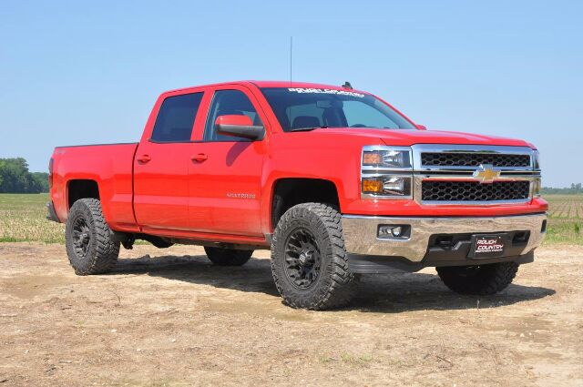 Rough Country 2.5" Lift Kit Alu/Cast Steel M1 Strut Chevy/GMC 1500 07-16 1340