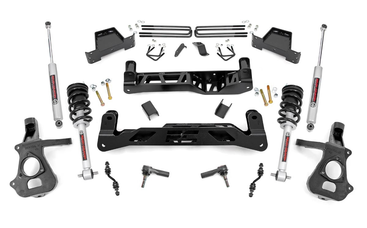 Rough Country 7" GM Lift Kit Lifted Struts 14-18 1500 2WD Alum/Stamped Steel -1