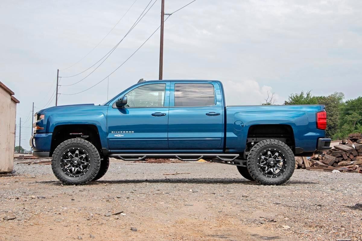 Rough Country 7in GM Suspension Lift Kit Vertex 14-18 1500 PU 2WD -4