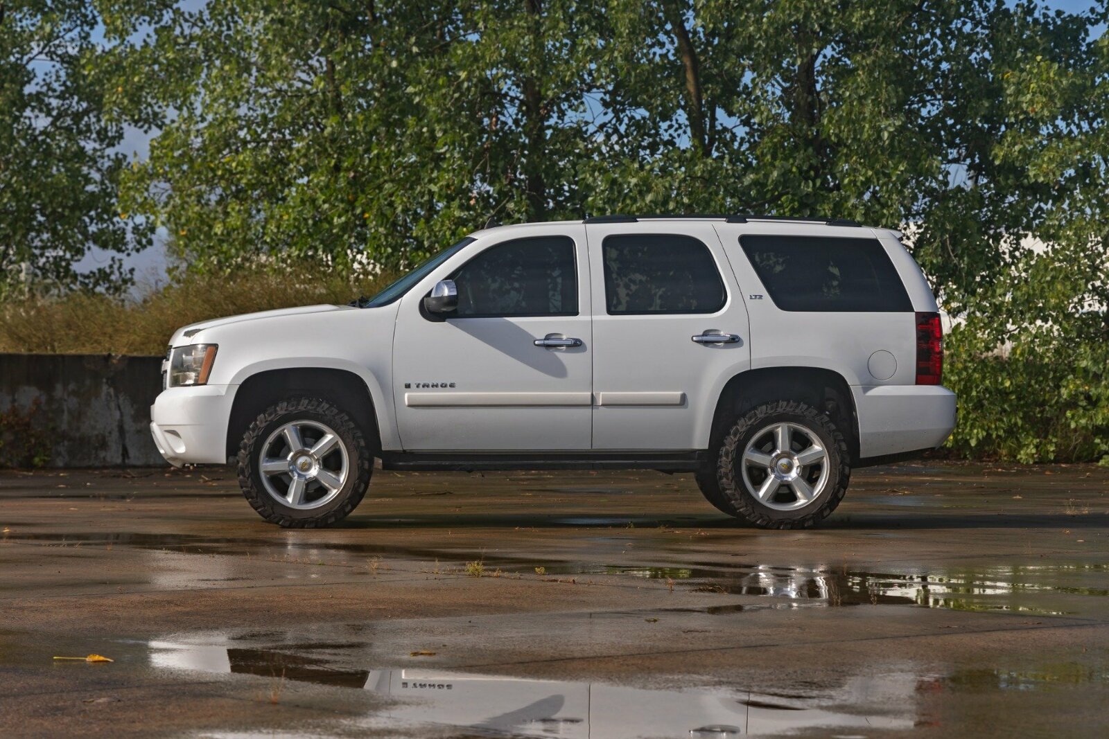 Rough Country 3.5" Lift Kit N3 Struts Forged UCAs RED Chevy/GMC SUV 1500 07-20 -3