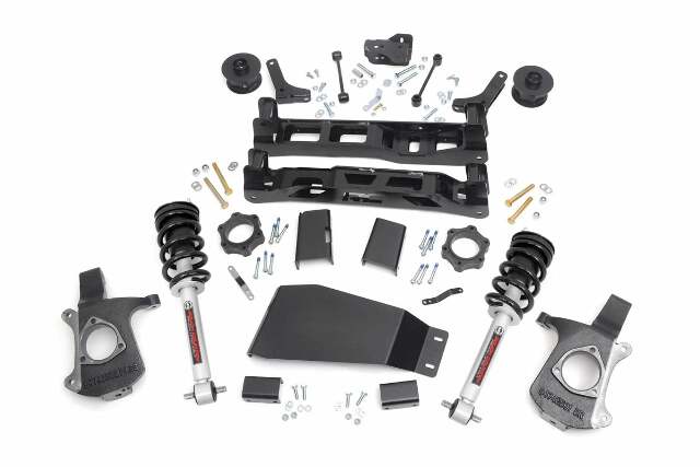 Rough Country 5in GM Suspension Lift Kit w/N3 Struts 07-13 Avalanche 20801