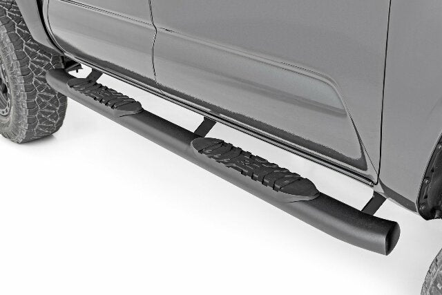 Oval Nerf Step Double Cab Black Toyota Tacoma 2WD/4WD 05-22 -1