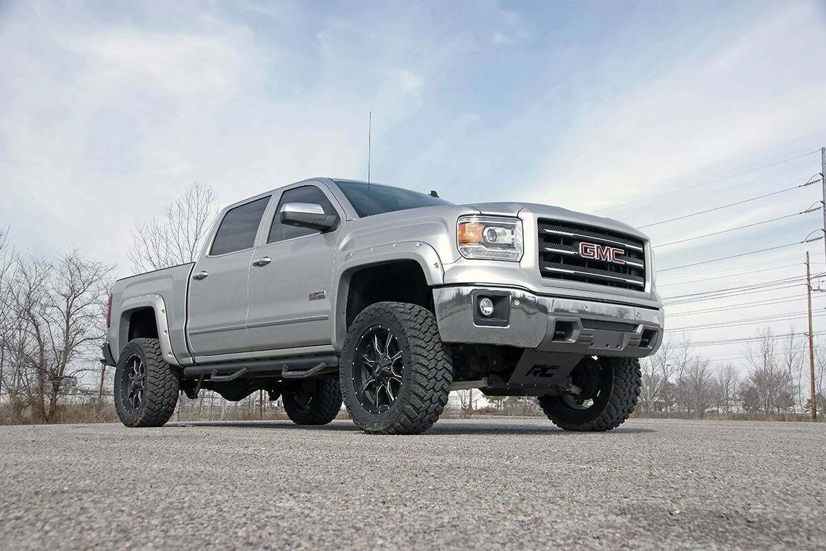 Rough Country Chevy GMC 1500 Pickup 5" Lift Kit w/ Struts 14-18 4WD Alum Arms -1